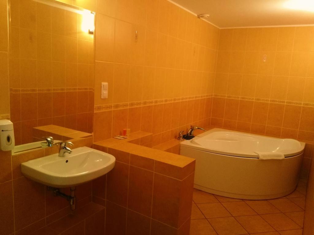Superior Double or Twin Room City View