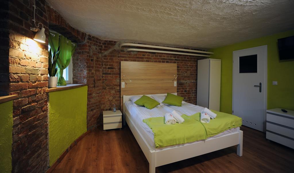 Double Room Private Bathroom