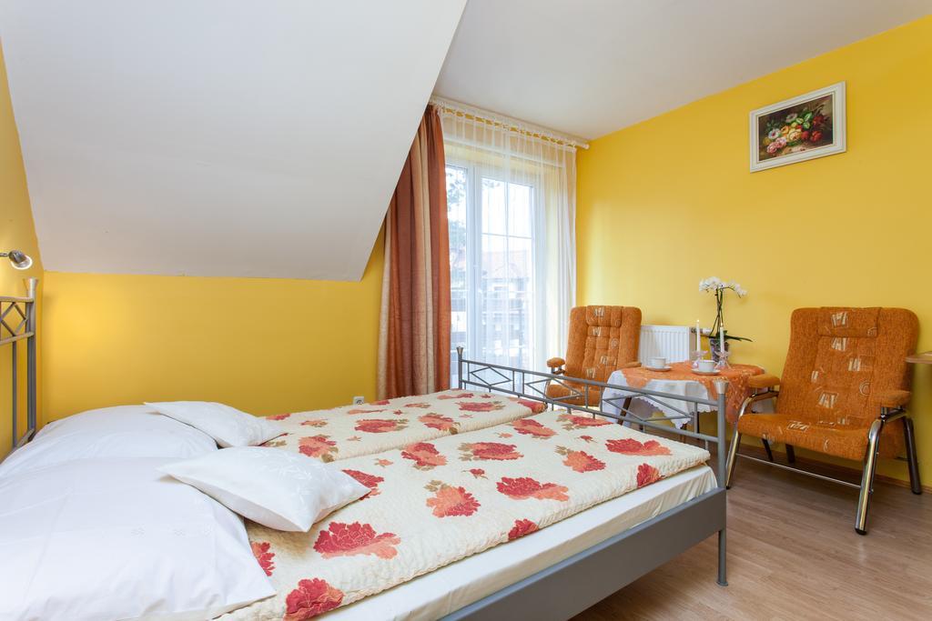 Large Double Room