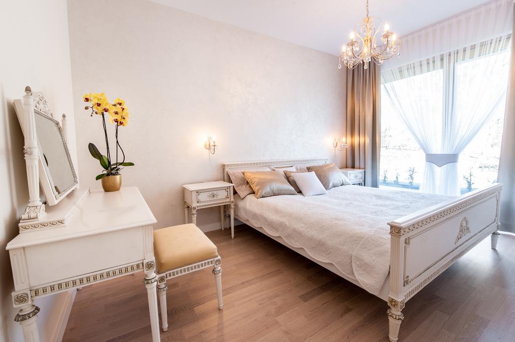 Apartment Terrace