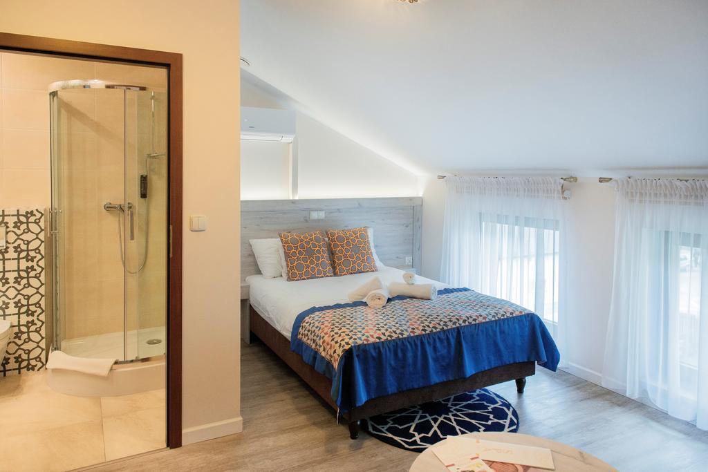 Standard Double Room Sofa