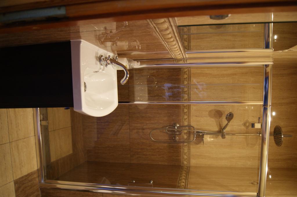 Executive Triple Room
