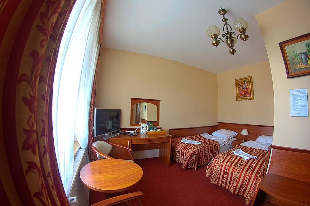 Small Double Room