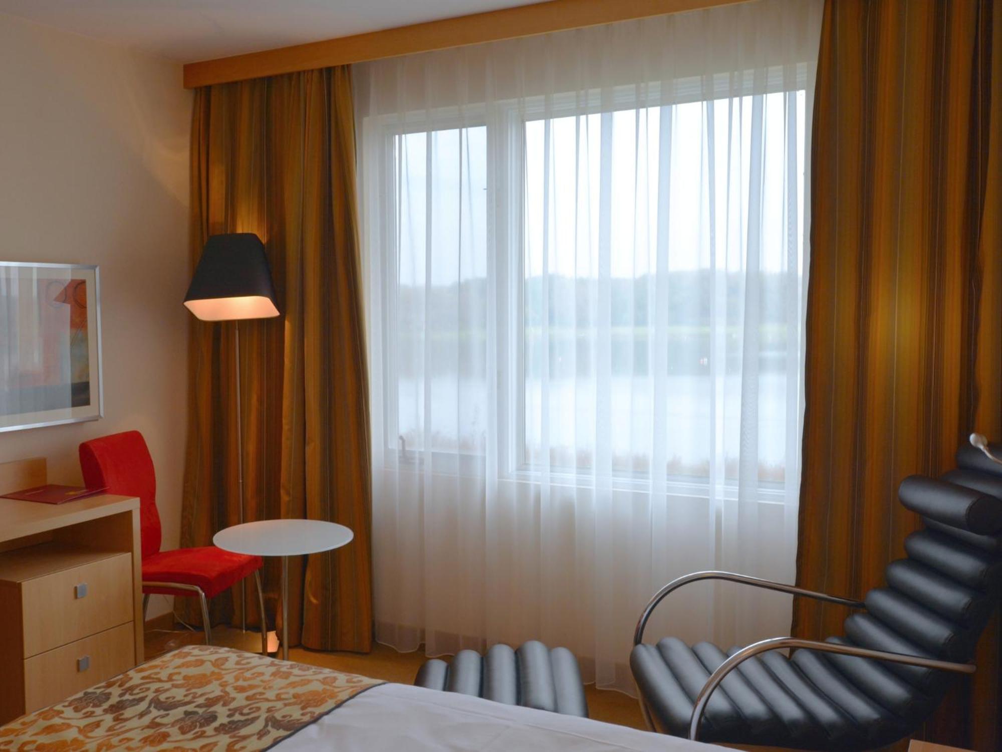 Superior Double Room Lake View