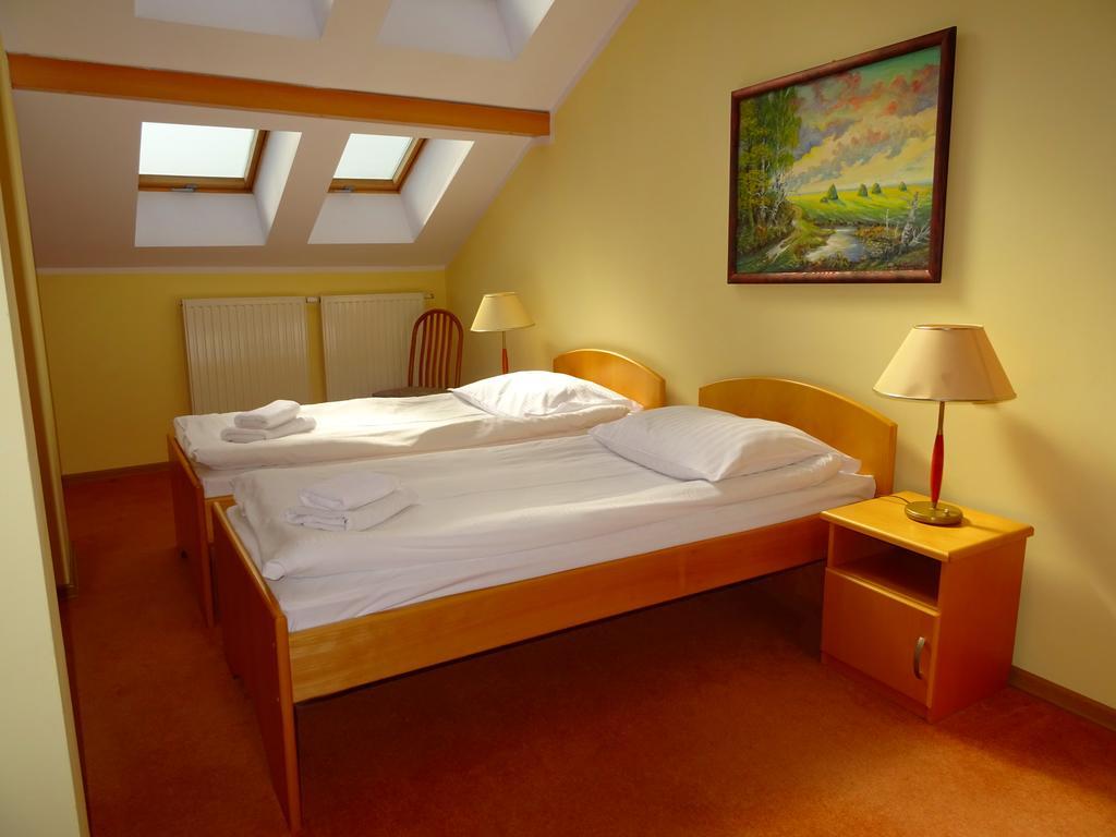Comfort Twin Room