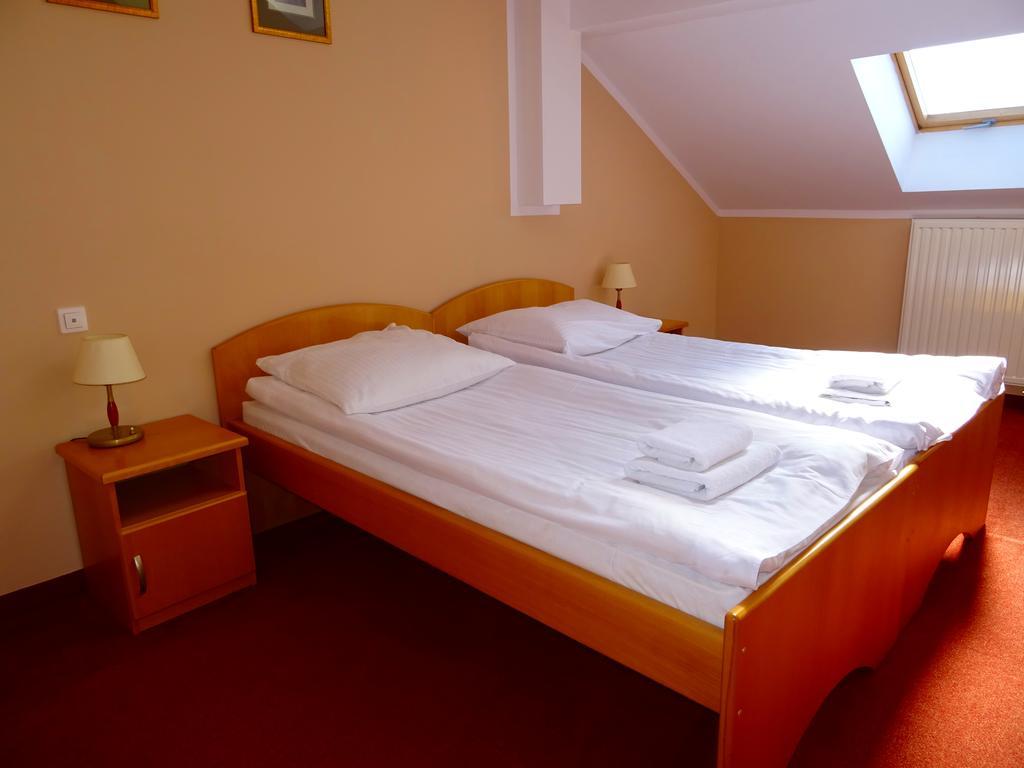 Comfort Twin Room