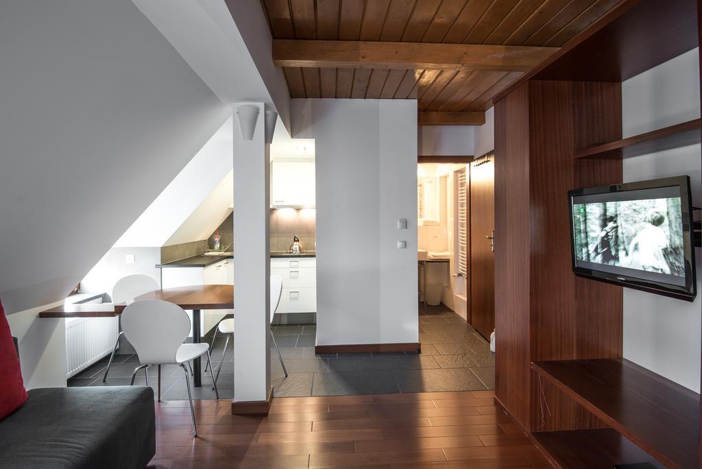 Standard Double Suite