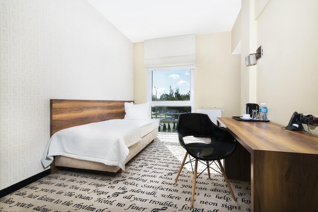 Single Room