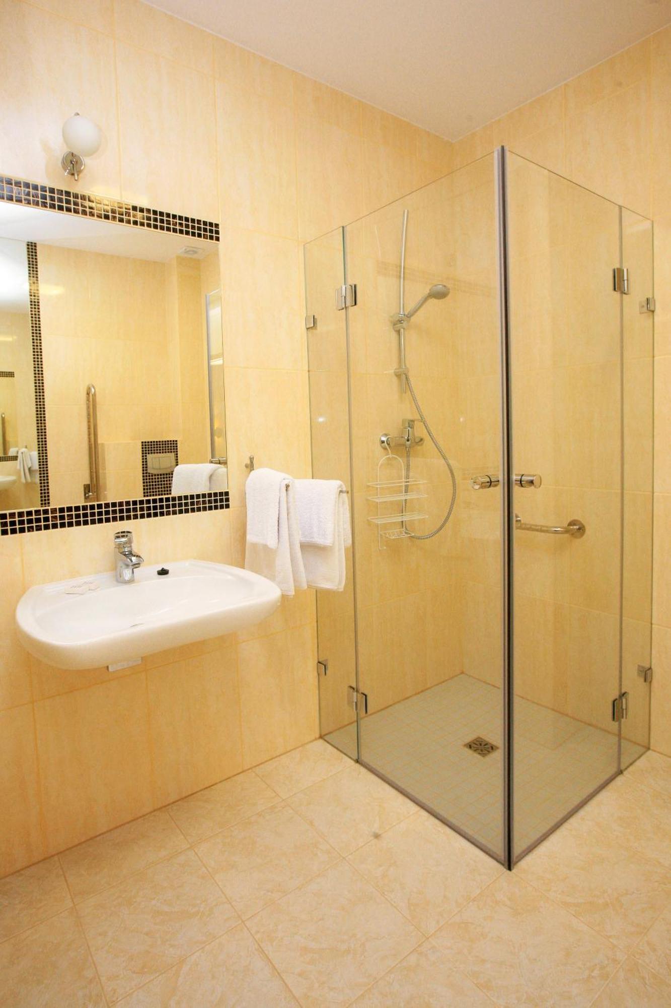 Comfort Double or Twin Room