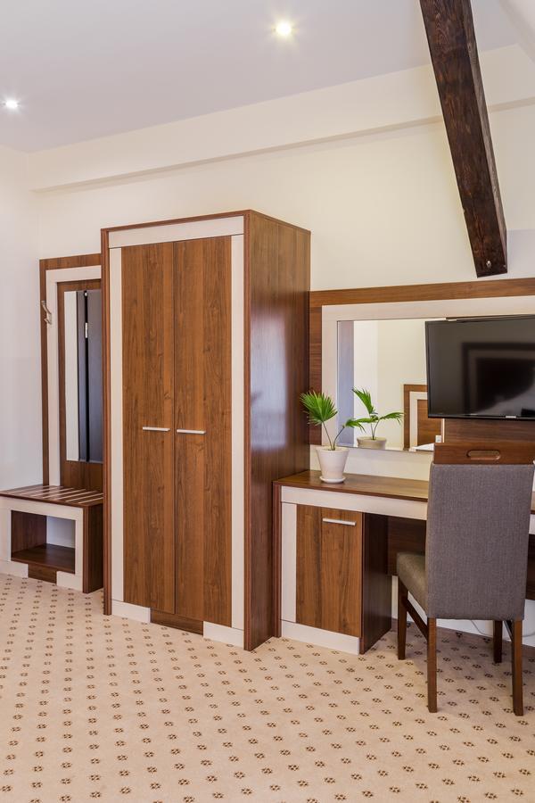 Luxury Triple Room