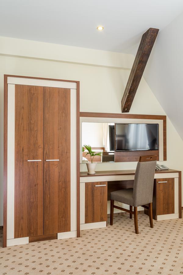 Luxury Triple Room