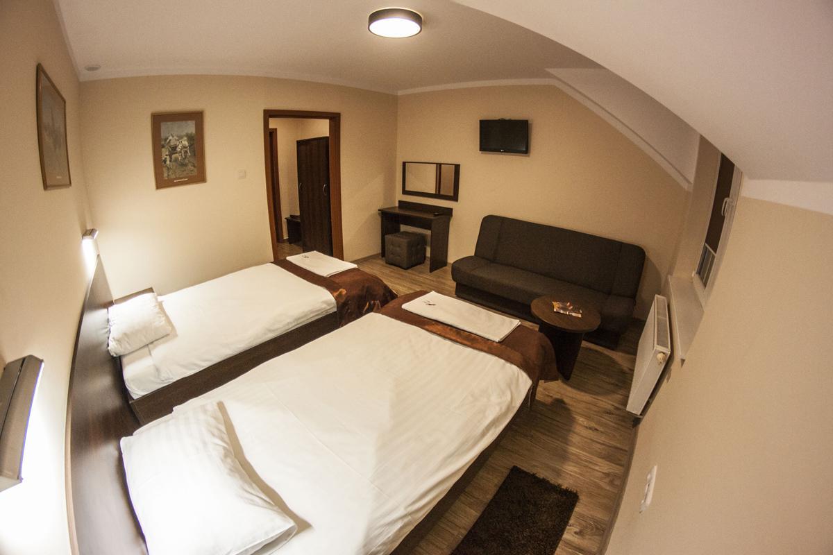Triple Room Private Bathroom