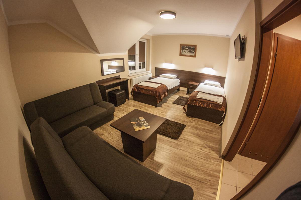 Quadruple Room Private Bathroom