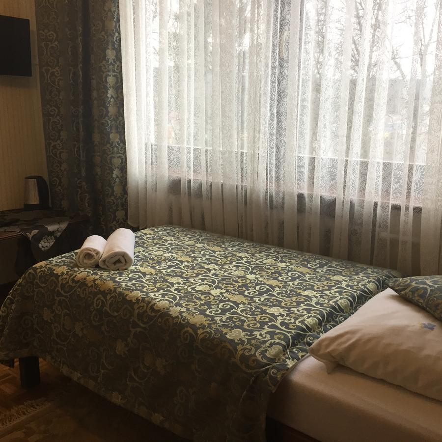 Single Room Bathroom