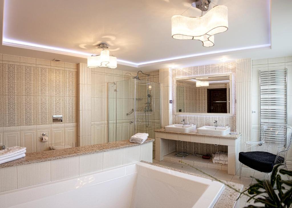 Superior Suite