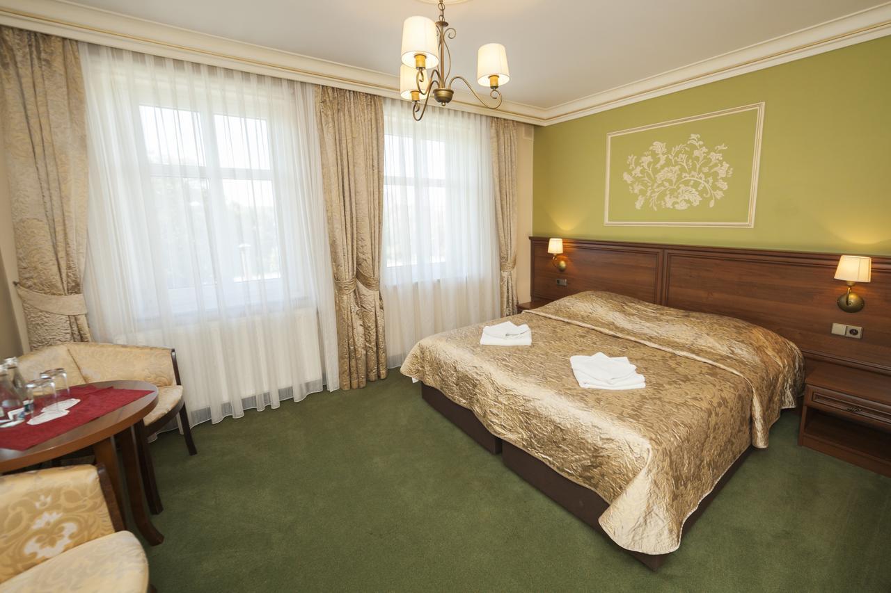 Small Double or Twin Room