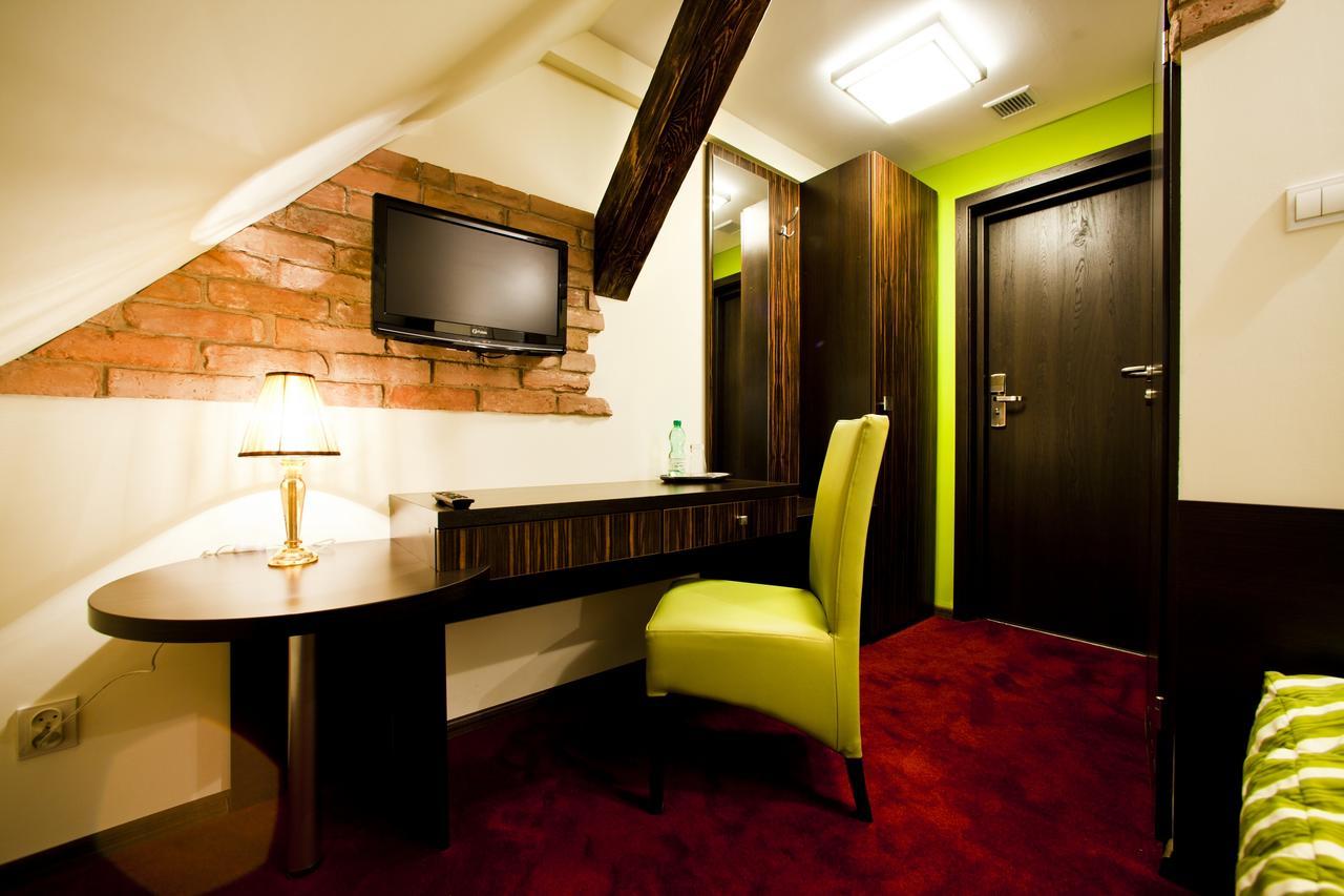 Single Room