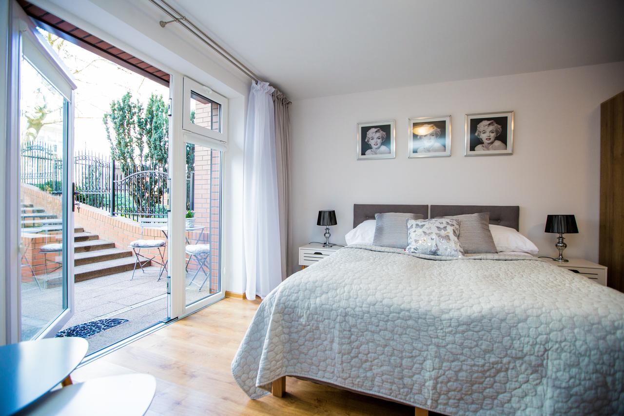 Studio mit einer Terrasse - Erdgeschoss