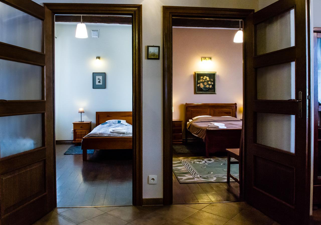 Three-Bedroom Apartment Akwarium