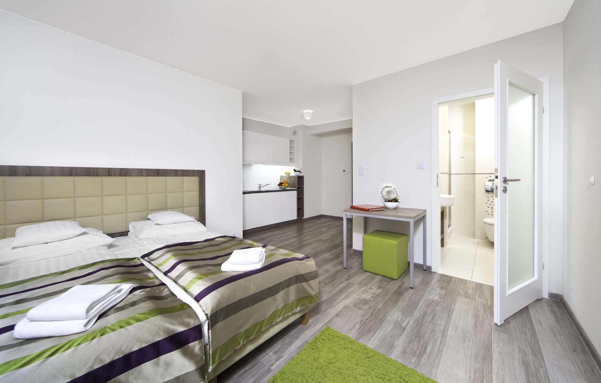 Junior Apartment