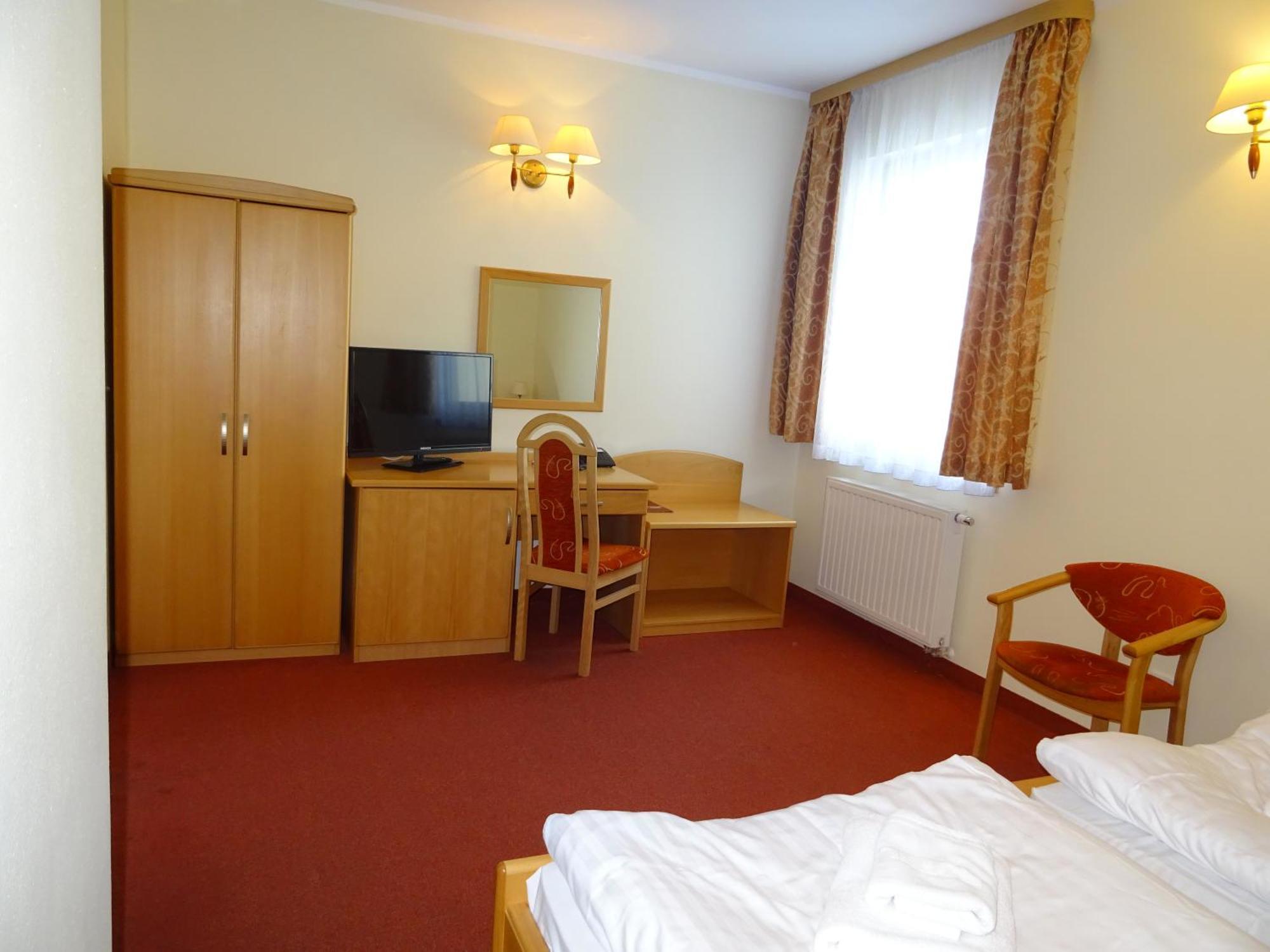 Comfort Twin Room