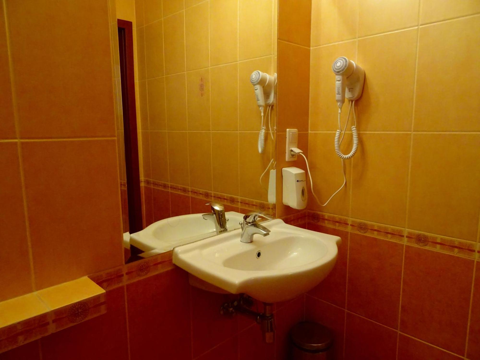 Comfort Twin Room