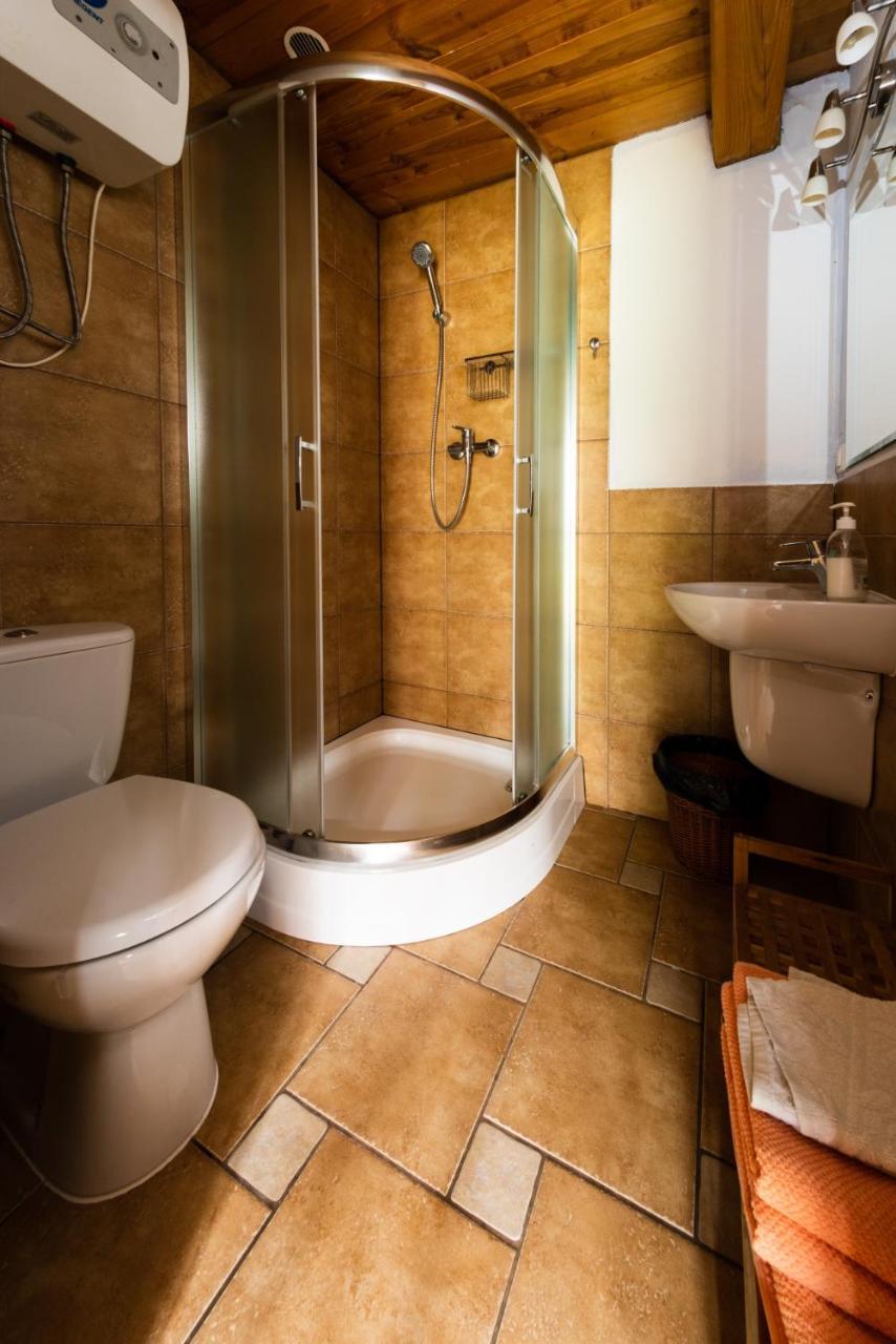 Double Room Private Bathroom