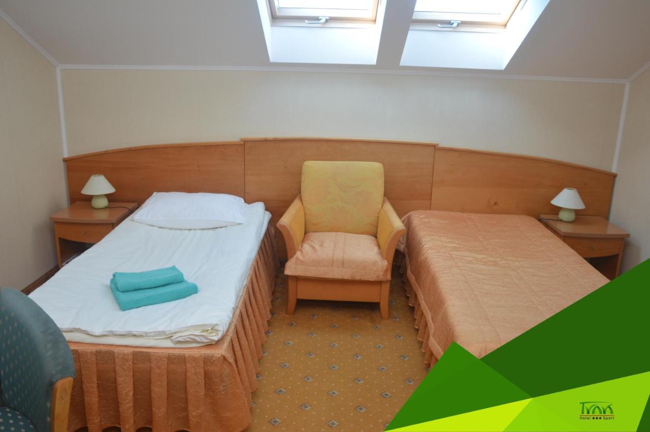 Double Room 2 Single Beds