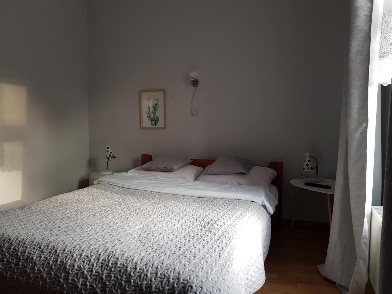 Large Single Room