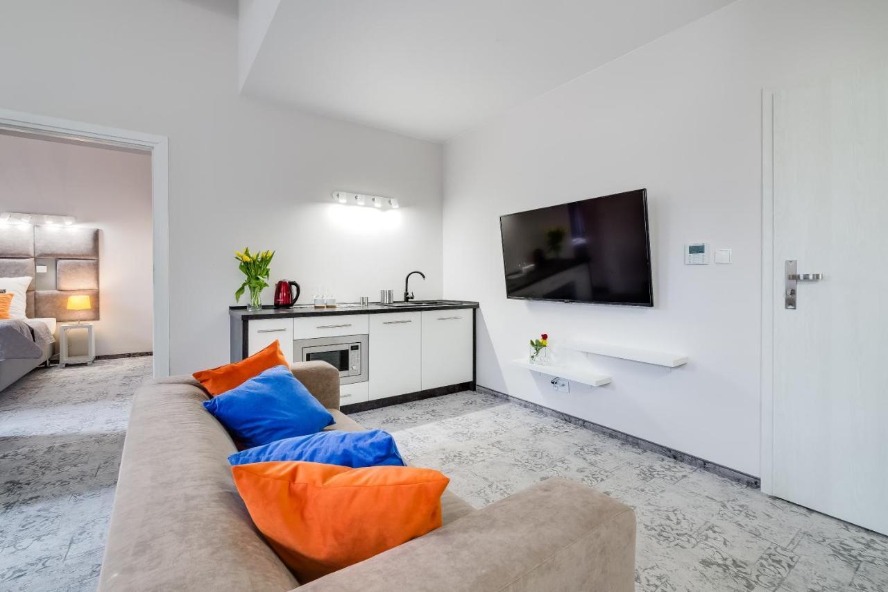 Superior Apartment