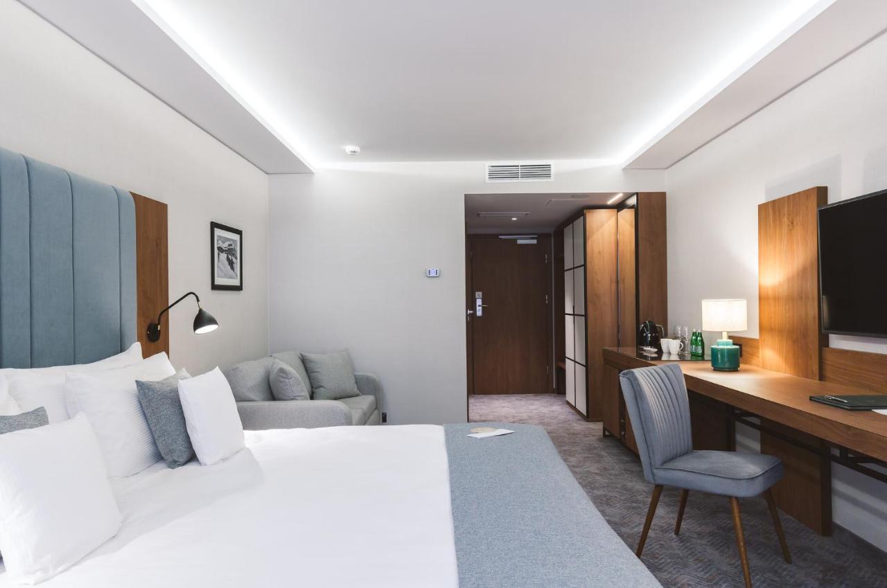 Double Room with Balcony with 1 or 2 beds