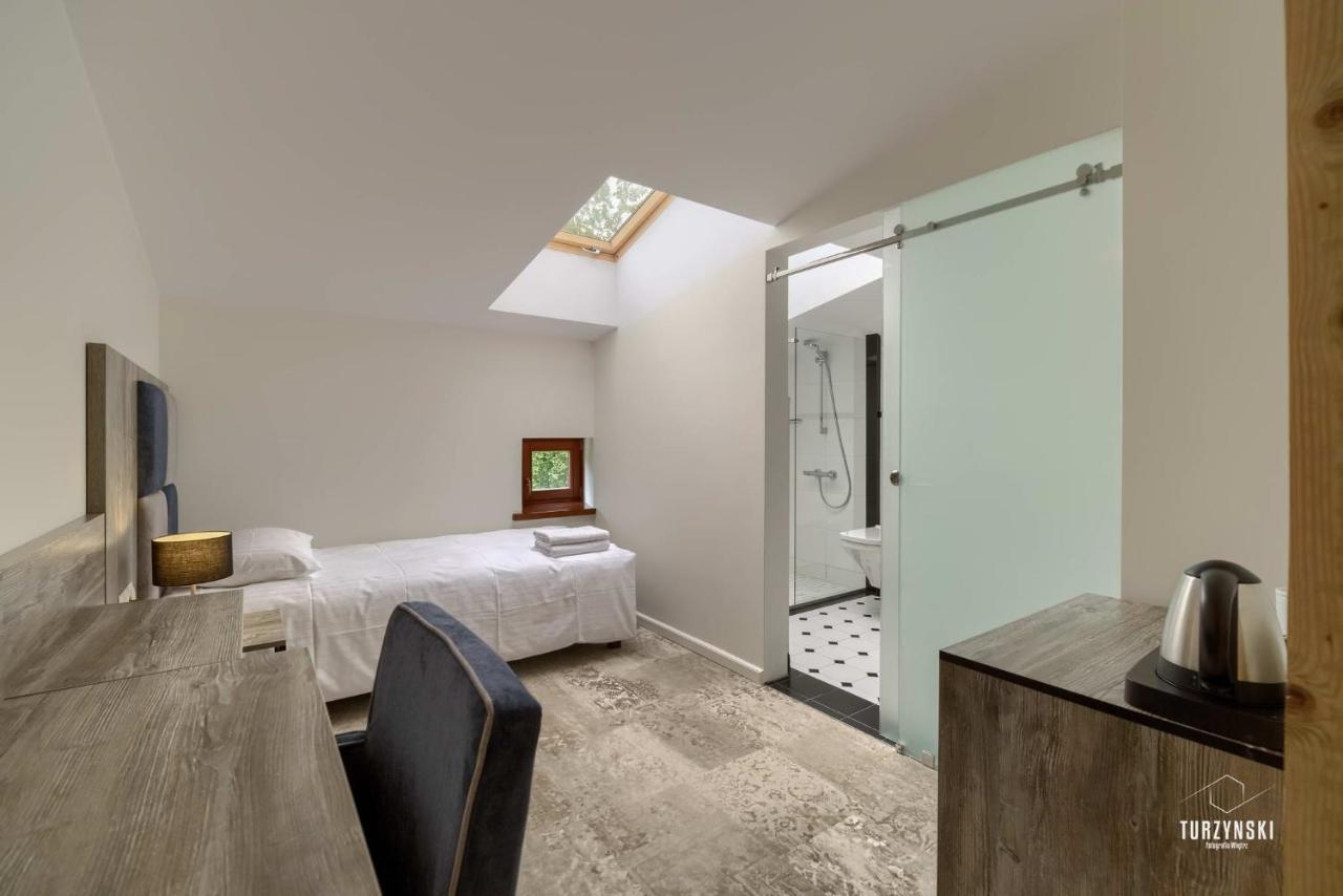 Standard Single Room
