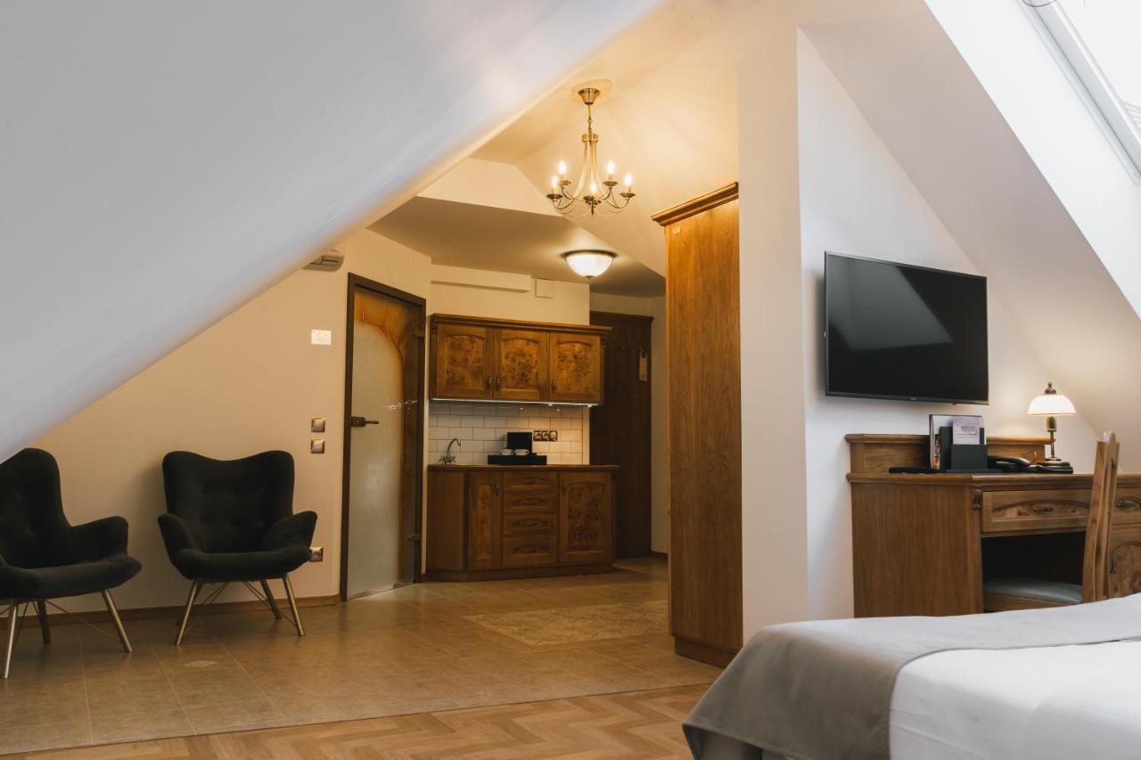 Superior Apartment