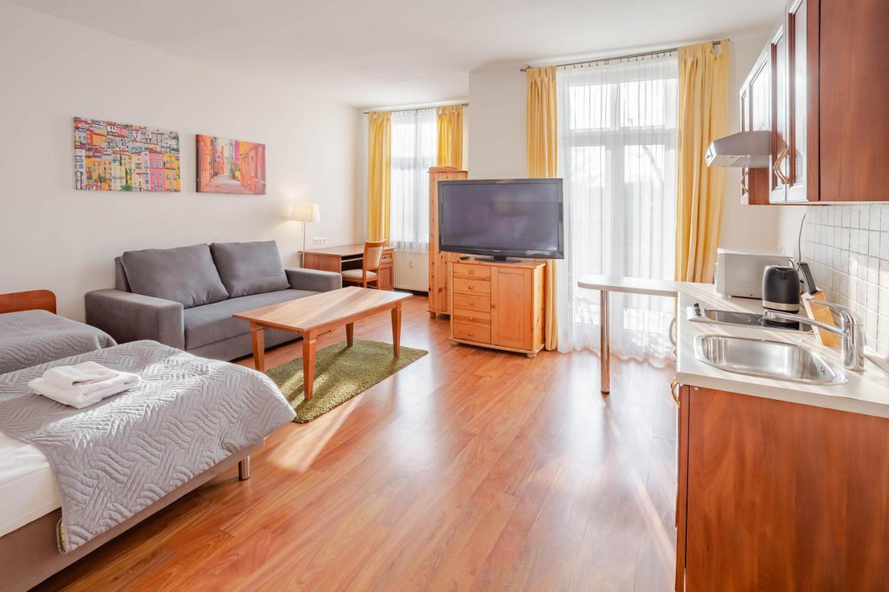 Triple Room Kitchenette Plus