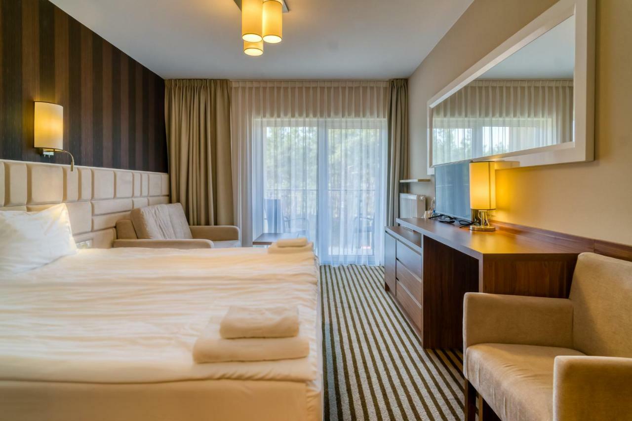Deluxe Double Room Extra Bed Balcony Forest View