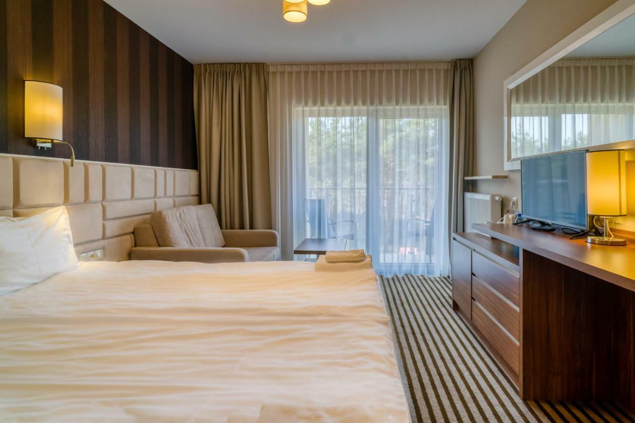 Deluxe Double Room Extra Bed Balcony Forest View