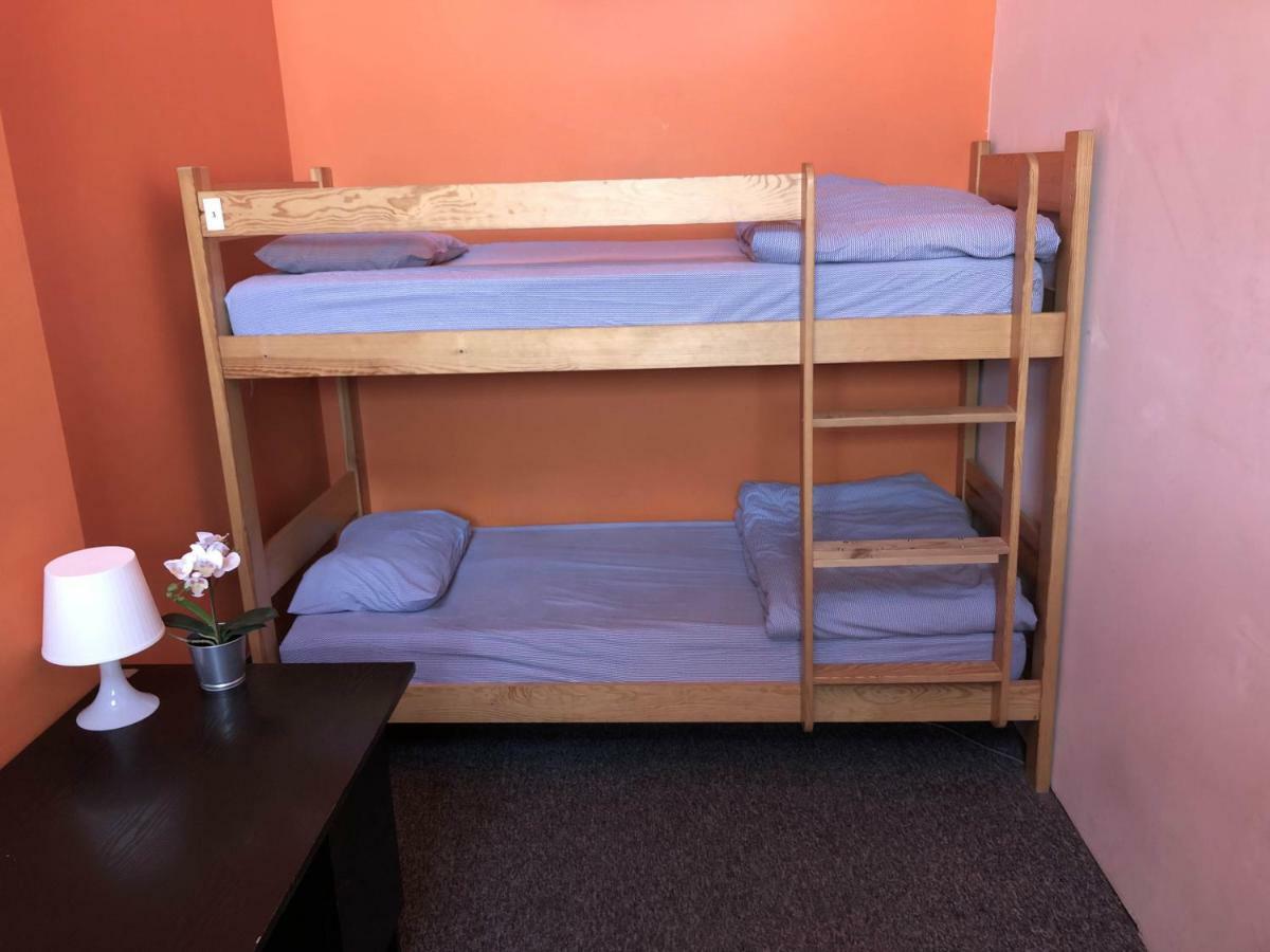 Bed 4-Bed Mixed Dormitory Room