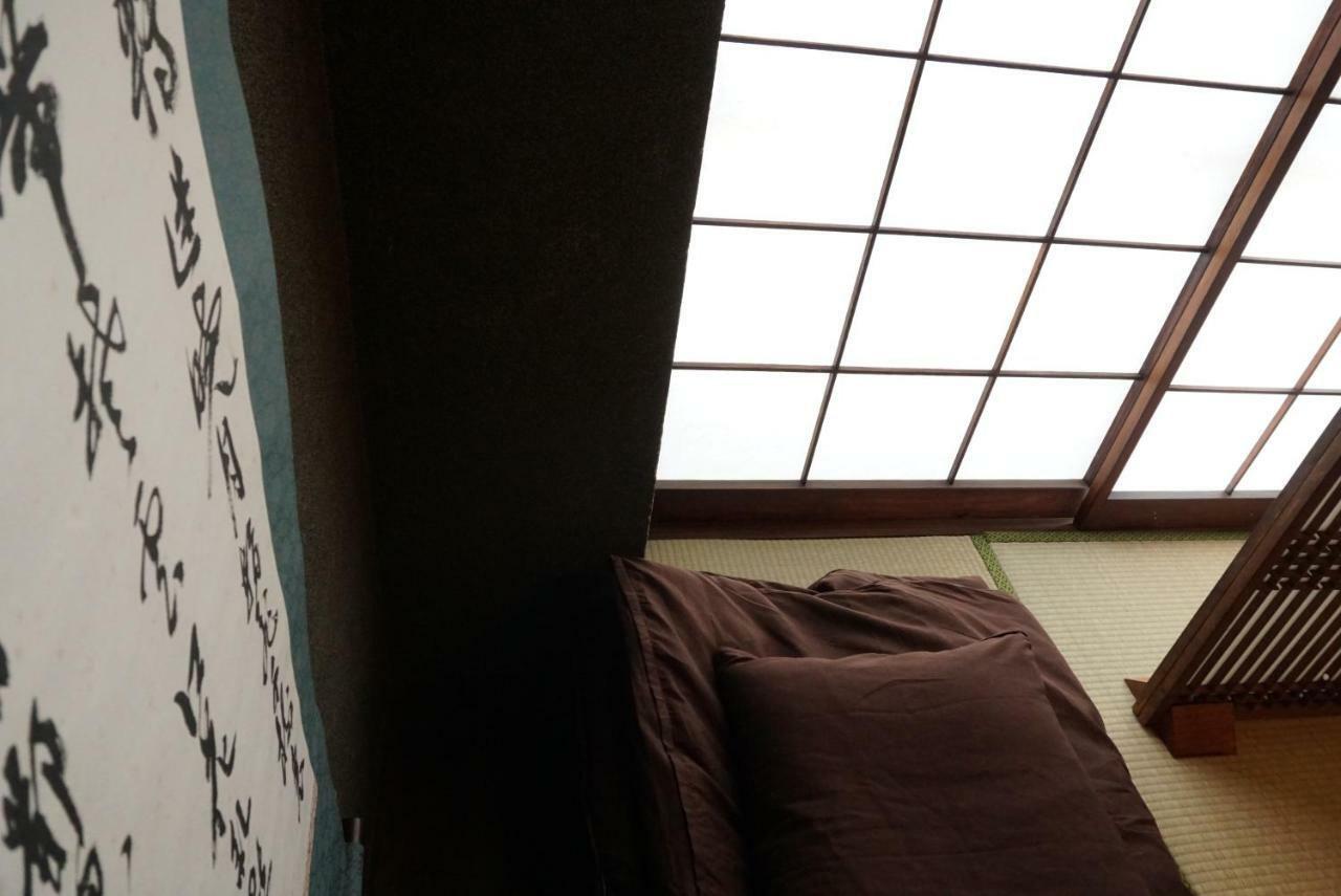 Single Room Shared Toilet