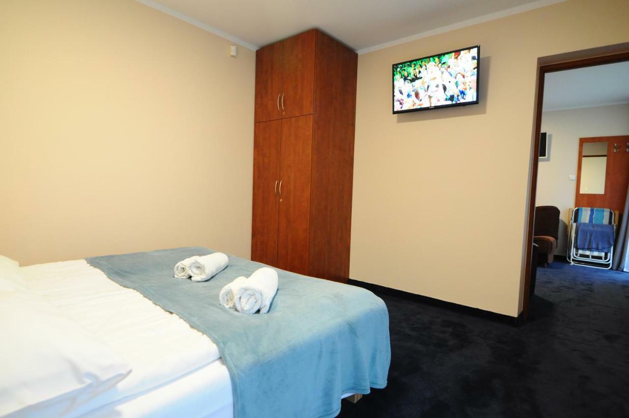 Apartment Kitchenette