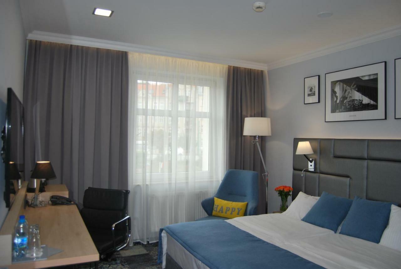 Deluxe Double Room King size bed