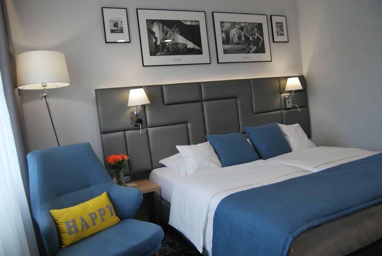 Deluxe Double Room King size bed