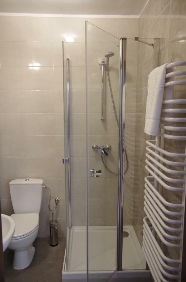 Triple Room Private Bathroom