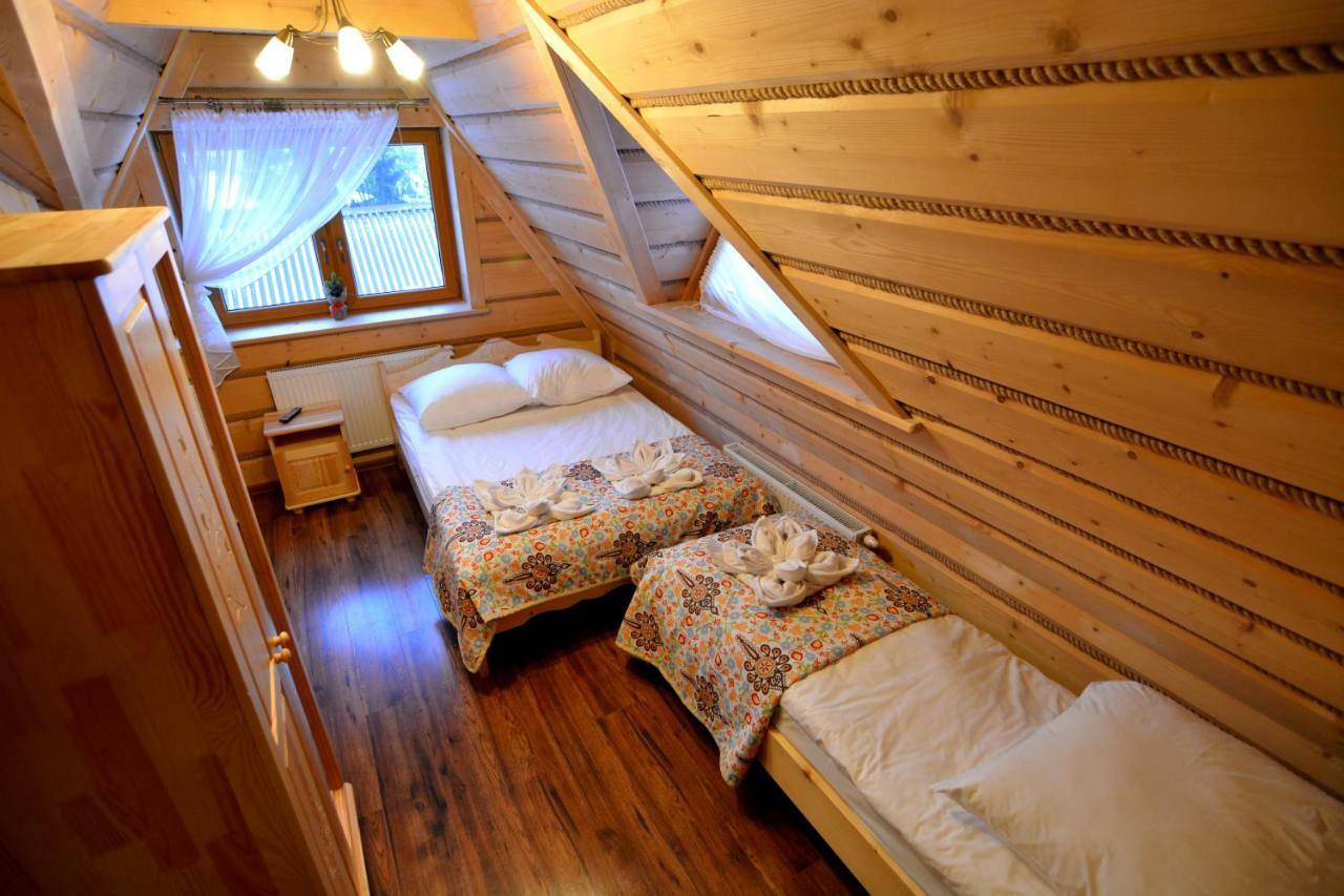 Triple Room Private Bathroom