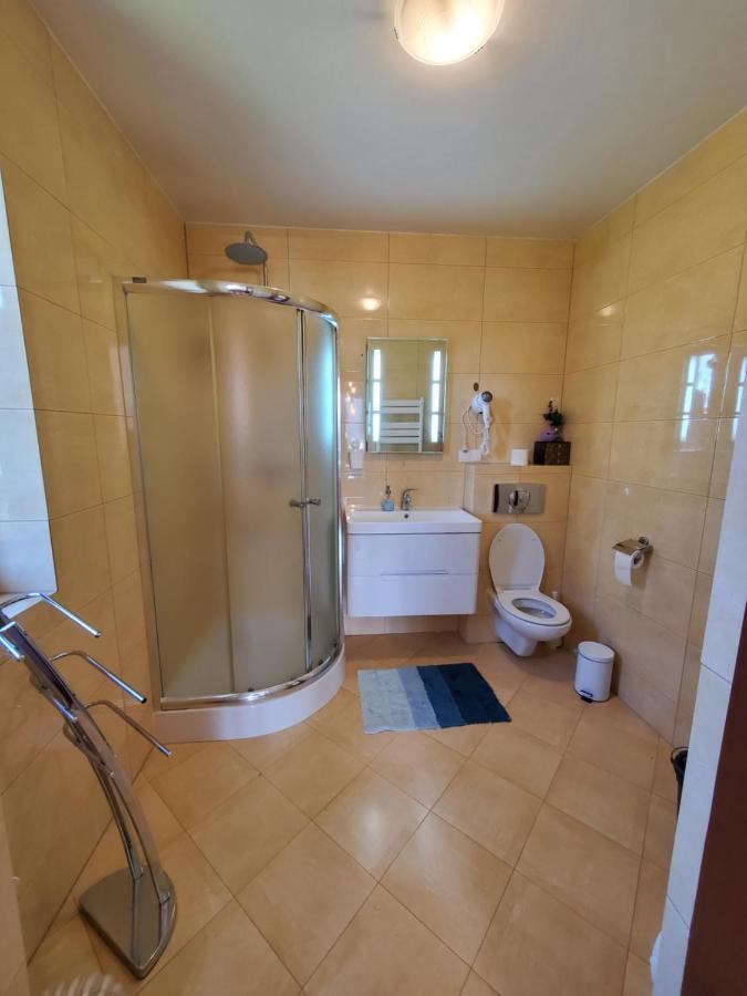 One-Bedroom Apartment Terrace