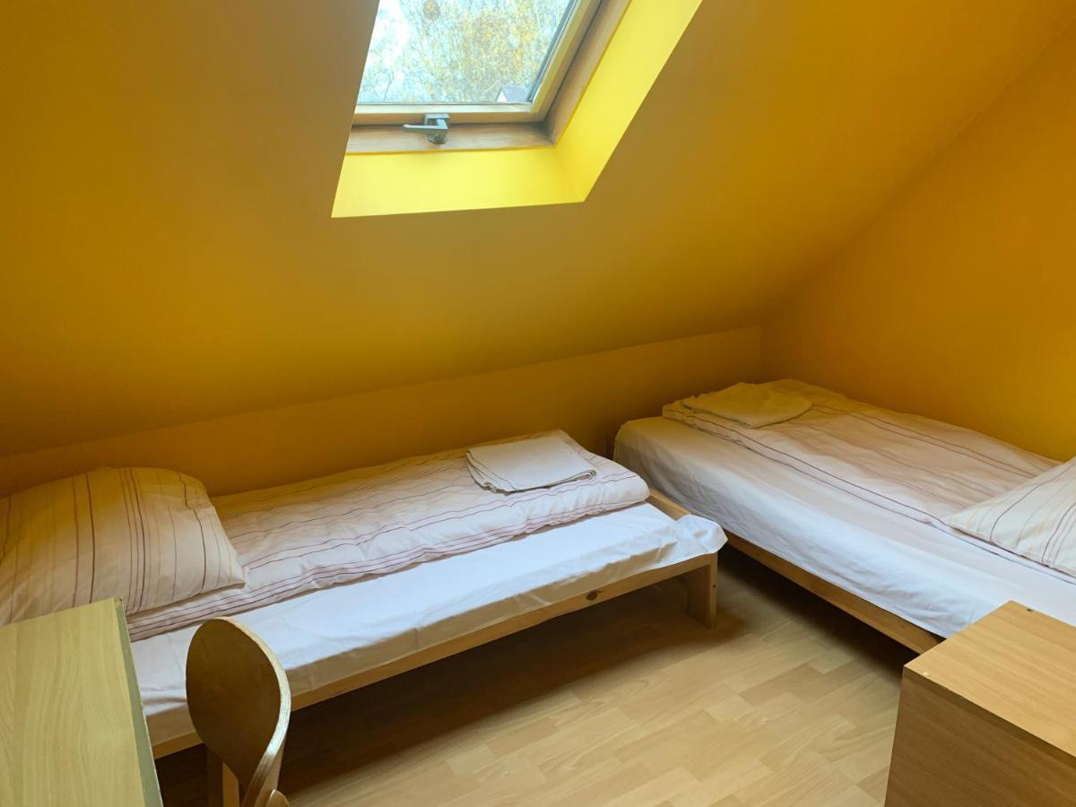 Twin Room Private Bathroom