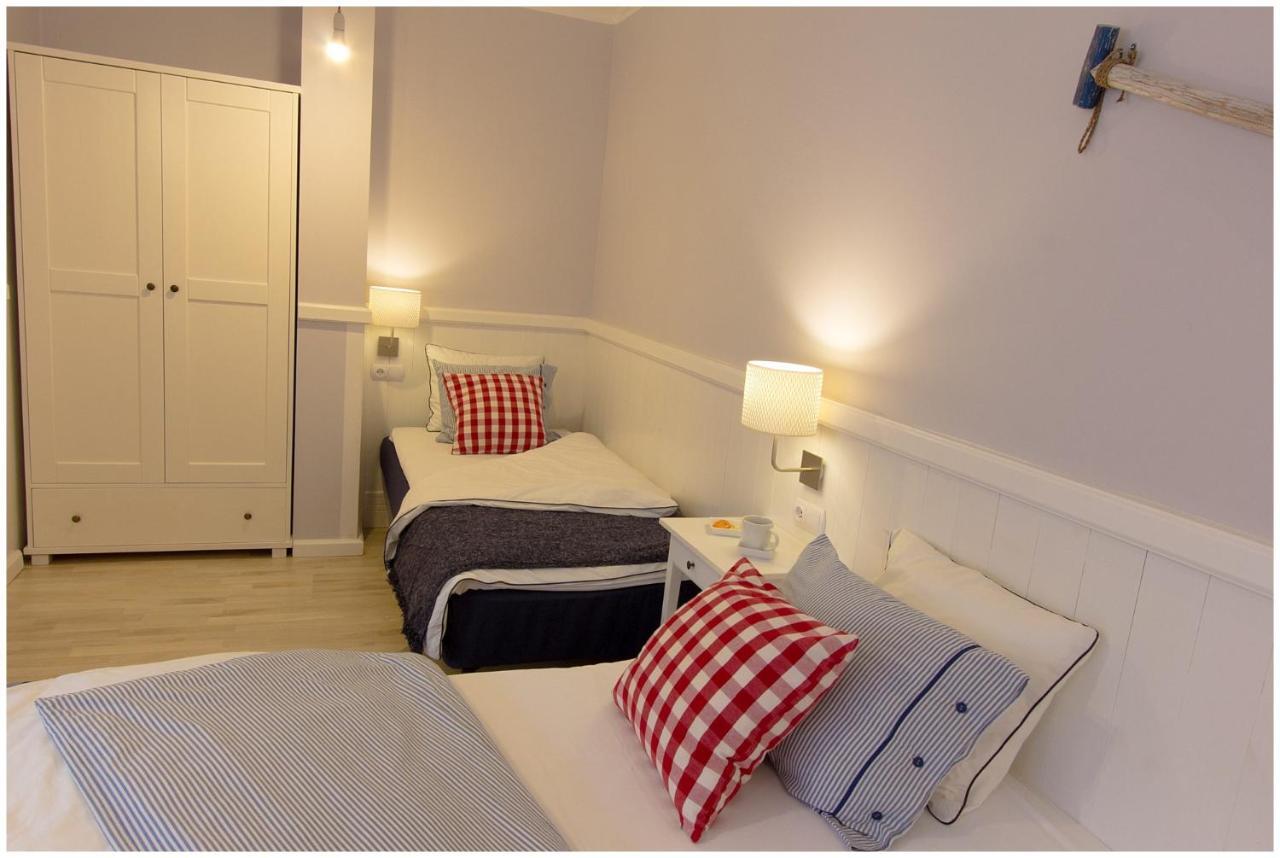 Triple Room Kitchenette