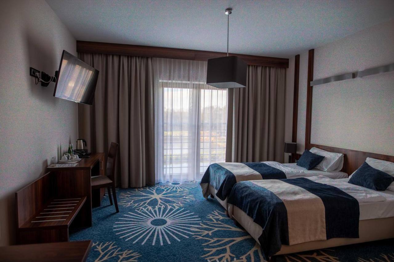 Deluxe Twin Room Apartments Building