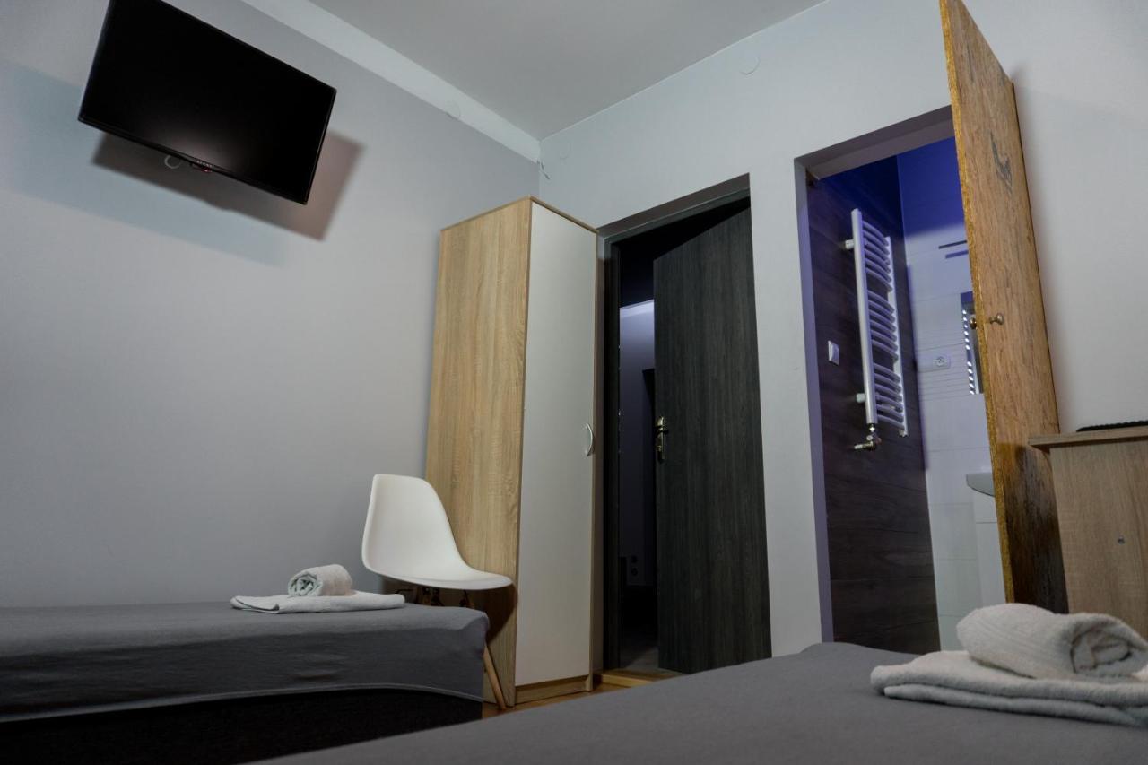 Large Double or Twin Room