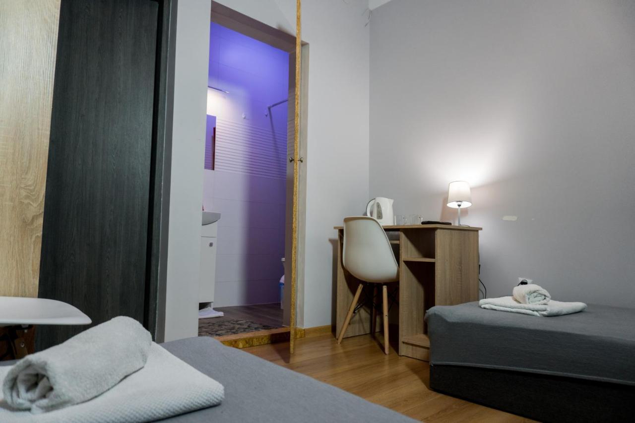 Large Double or Twin Room