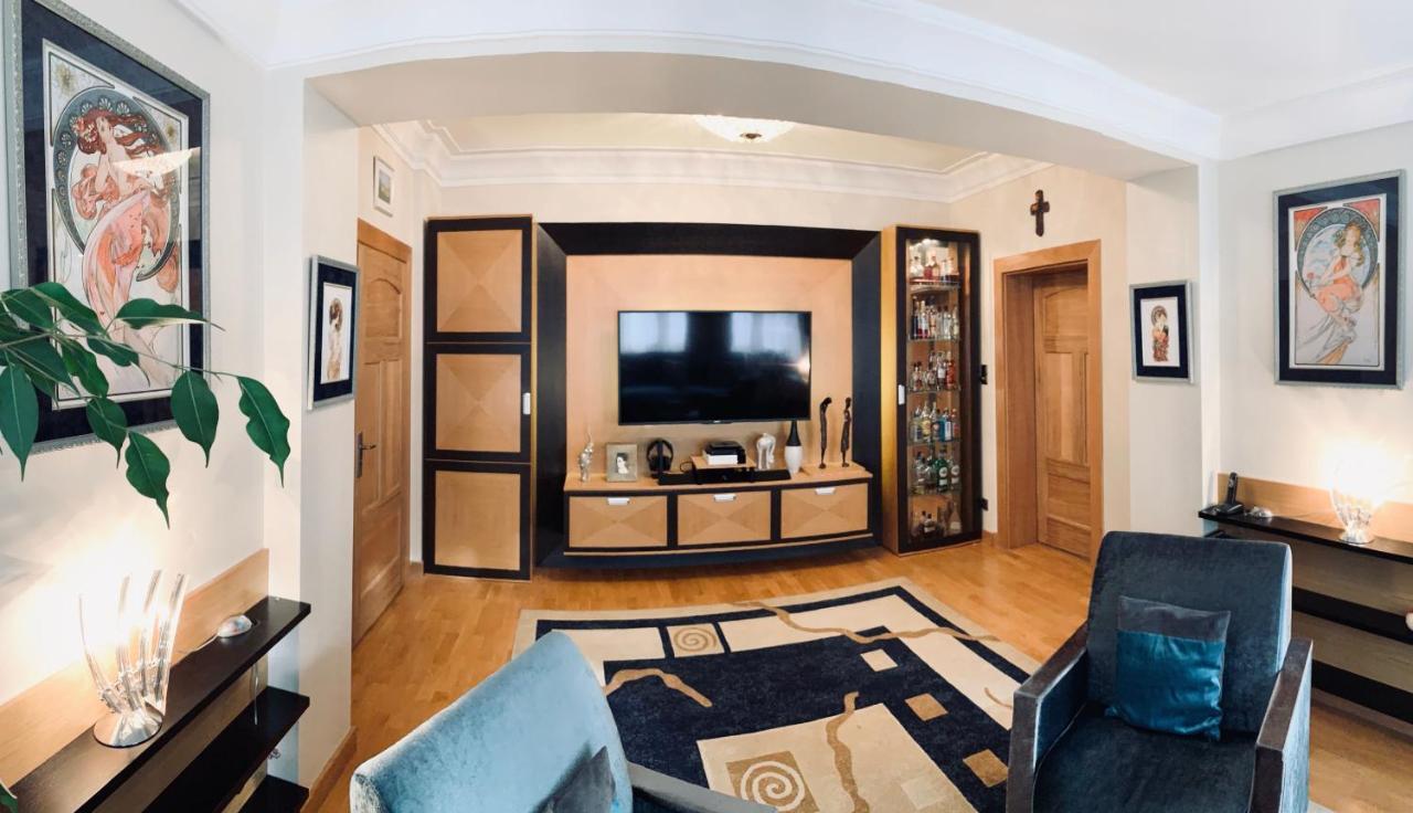 Penthouse Apartment